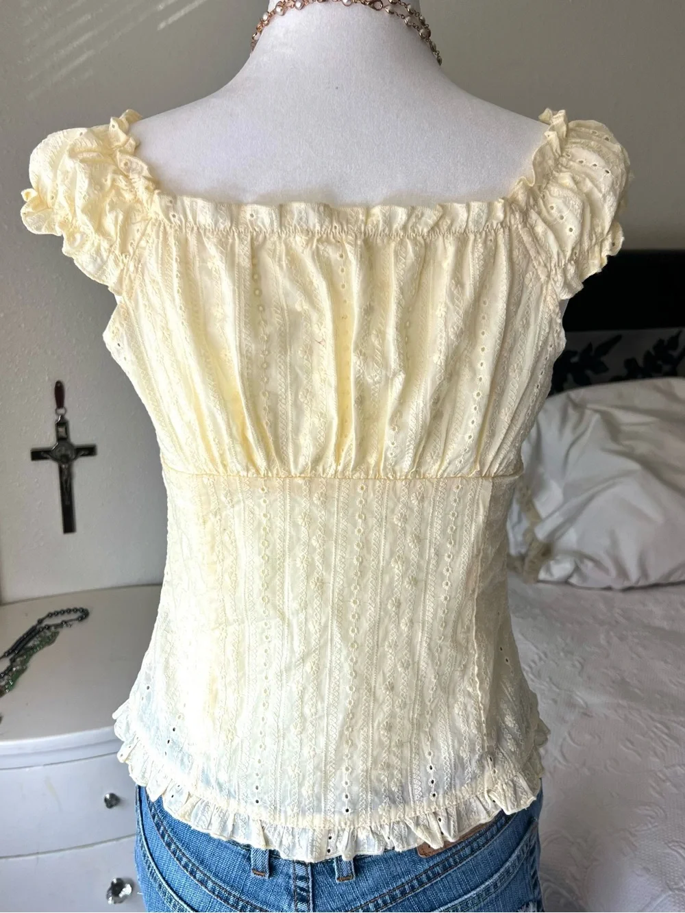 Women's Cream Ruffled Button-Front Top - Picture 5 of 6